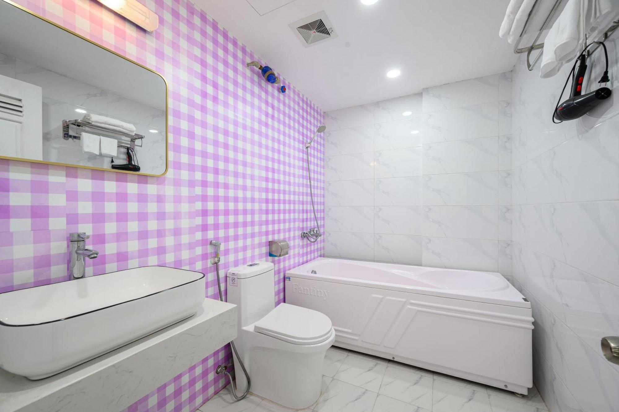 Luxe Paradise Residence 76 To Ngoc Van ฮานอย ภายนอก รูปภาพ